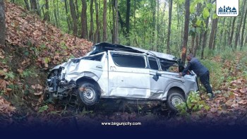 मकवानपुरगढीमा सवारी दुर्घटनाः दुई जनाको मृत्यु, १४ घाइते