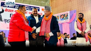 निर्वाचनलाई युद्धको रुपमा लिएर सक्रिय हुन एमालेका कार्यकर्तालाई उपाध्यक्ष रामबहादुर बादलकाे निर्देशन