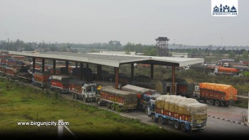 तीन महिनामै रु ८ अर्ब ७० करोडका सवारीसाधन  वीरगंज नाकाबाट आयात