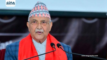 झापाका सुकुम्बासीहरू डराउन थालेको केपी ओलीको दाबी