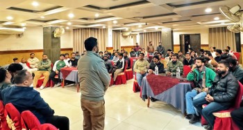 पर्सा–१ मा एमाले उम्मेदवार प्रदीप यादवलाई जिताउन  युवाहरुले गरे सामुहिक प्रतिबद्धता