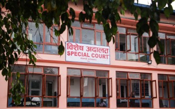 सर्लाही बागमतीका निलम्बित मेयर थापासहित १३ जनाविरुद्ध भ्रष्टाचार मुद्दा दायर