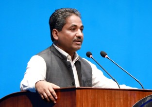 खानेपानी मन्त्रीको मनोमानी बारे संसदमै उठयो आवाज, संसदीय छानविन समिति गठन गर्न प्रभु साहको माग (भिडियाे सहित)