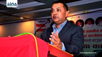 दुई प्रकारका अतिवादी सोच देखापरेको छ : गगनकुमार थापा