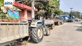 बकैया खोलाबाट अवैध बालुवा लोड गरेको तीनवटा ट्याक्टर नियन्त्रणमा, जरिवाना तिराएर छाडियो