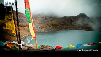 रसुवाको गोसाइँकुण्ड जाने तीर्थयात्रु प्रतिकूल मौसमका कारण प्रभावित