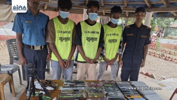 धनुषामा मोबाइल पसलमा चोरी गर्ने तीनजनाको गिरोह पक्राउ