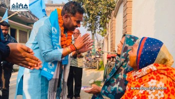 छपकैयामा घरदैलो गर्दै रास्वपा उम्मेदवार कानु : “जिताएर पठाउनुस्, सय दिनभित्र परिवर्तन देखाउँछु”
