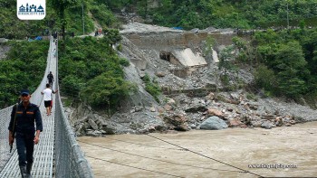 मुग्लिन–नारायणगढ सडकखण्डमा मिनी ट्रक दुर्घटना, दुई भारतीय नागरिक घाइते